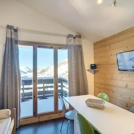 Apartment Beau 2p Renove 24m², Aux Pieds, Balcon, Parking, Animaux Admis - Fr-1-178-357